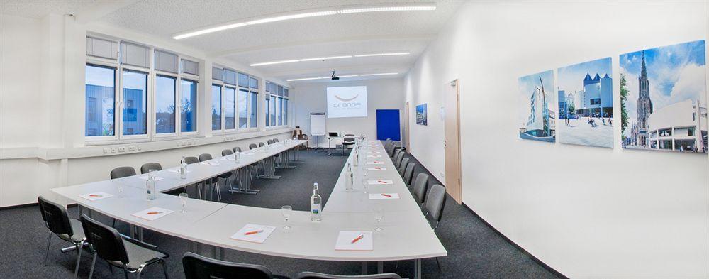 Orange Hotel Und Apartments Neu-Ulm Extérieur photo