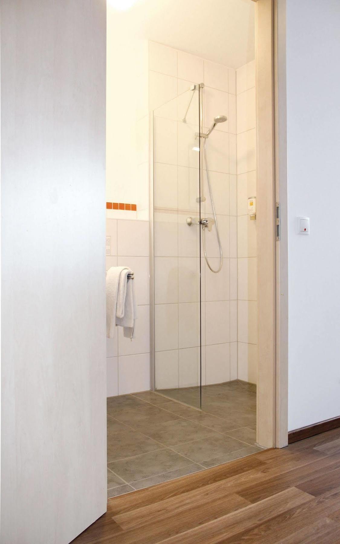 Orange Hotel Und Apartments Neu-Ulm Extérieur photo