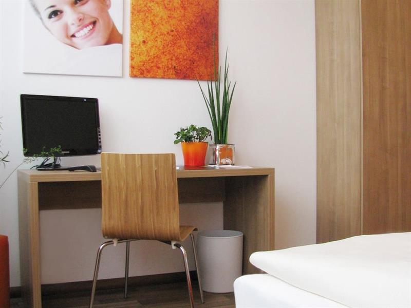 Orange Hotel Und Apartments Neu-Ulm Extérieur photo